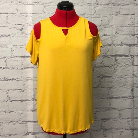 Yellow Bamboo Cold Shoulder Keyhole Knit Top - Picture 2 of 7